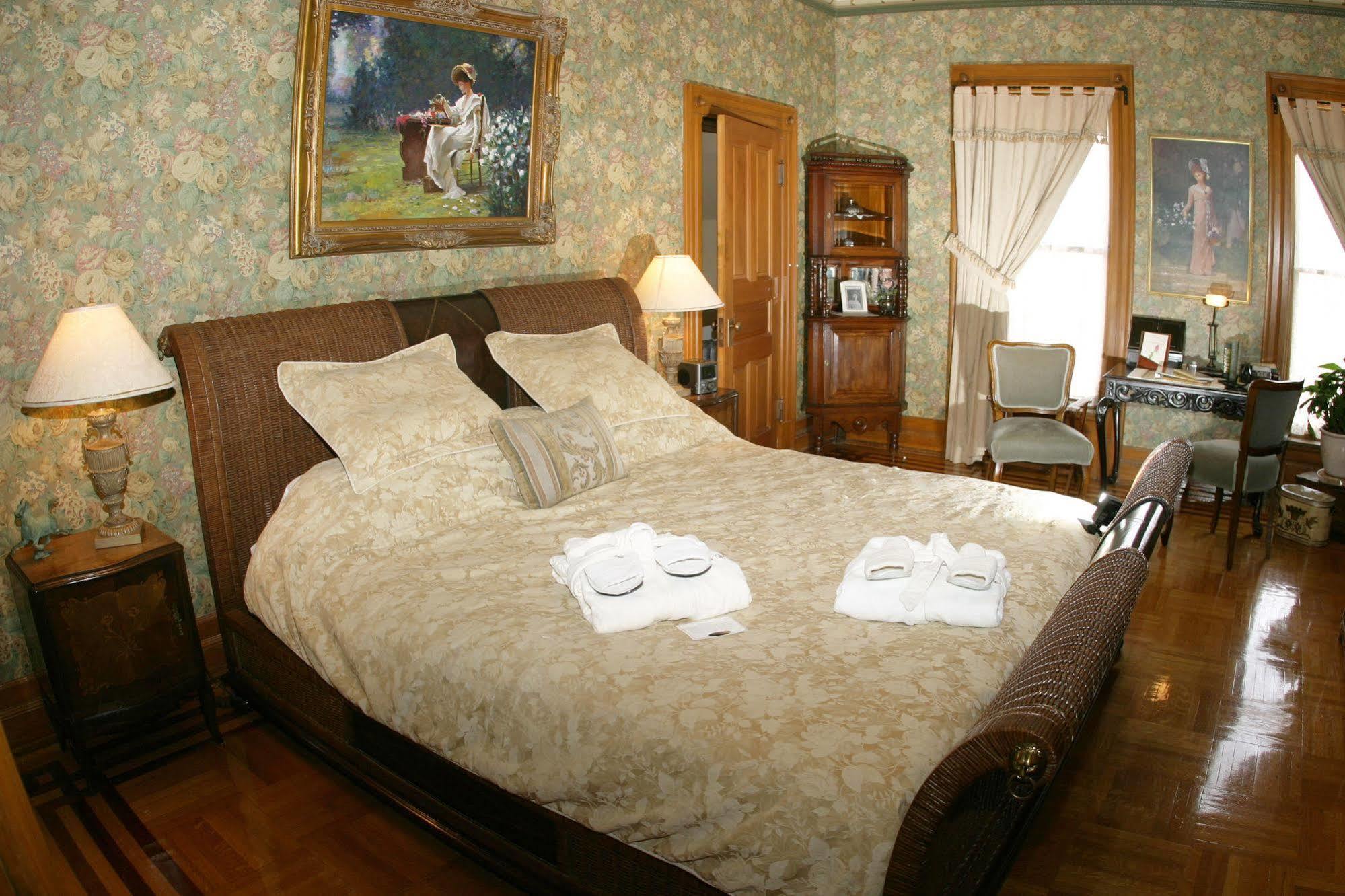Nagle Warren Mansion B&B ไชแอนน์ ภายนอก รูปภาพ